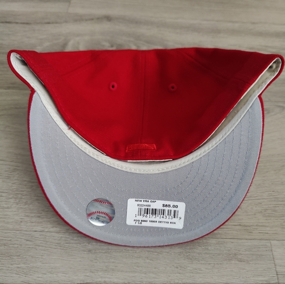 Fear of God "Essentials" New Era Fitted 7 1/2 (Red) - Picture 3 of 4